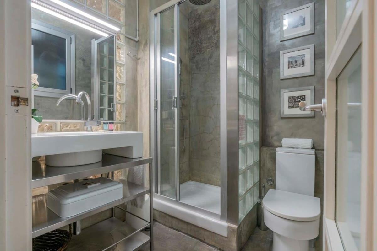 Exclusive 2 Bedroom Apartment In The City Center Barcelona Bagian luar foto
