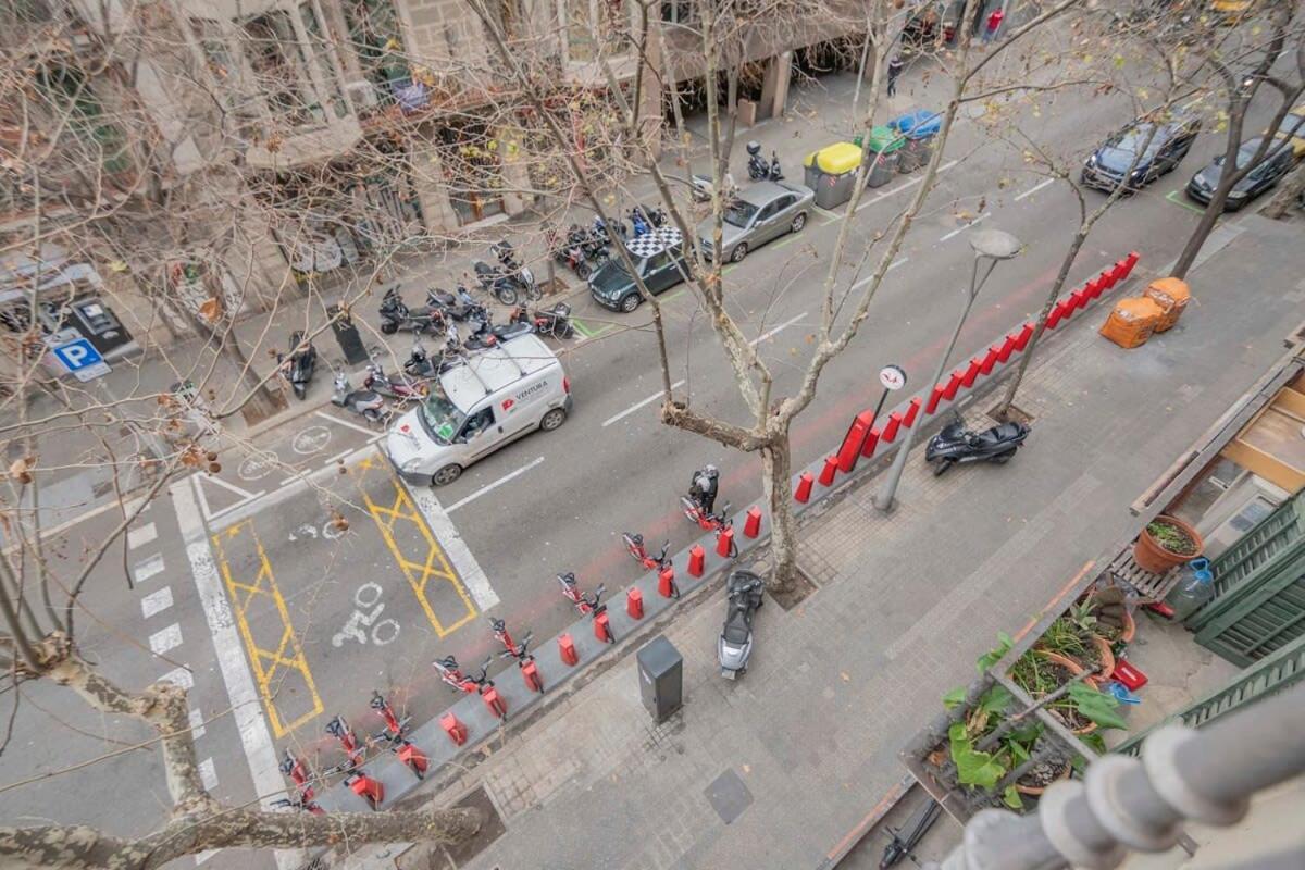Exclusive 2 Bedroom Apartment In The City Center Barcelona Bagian luar foto