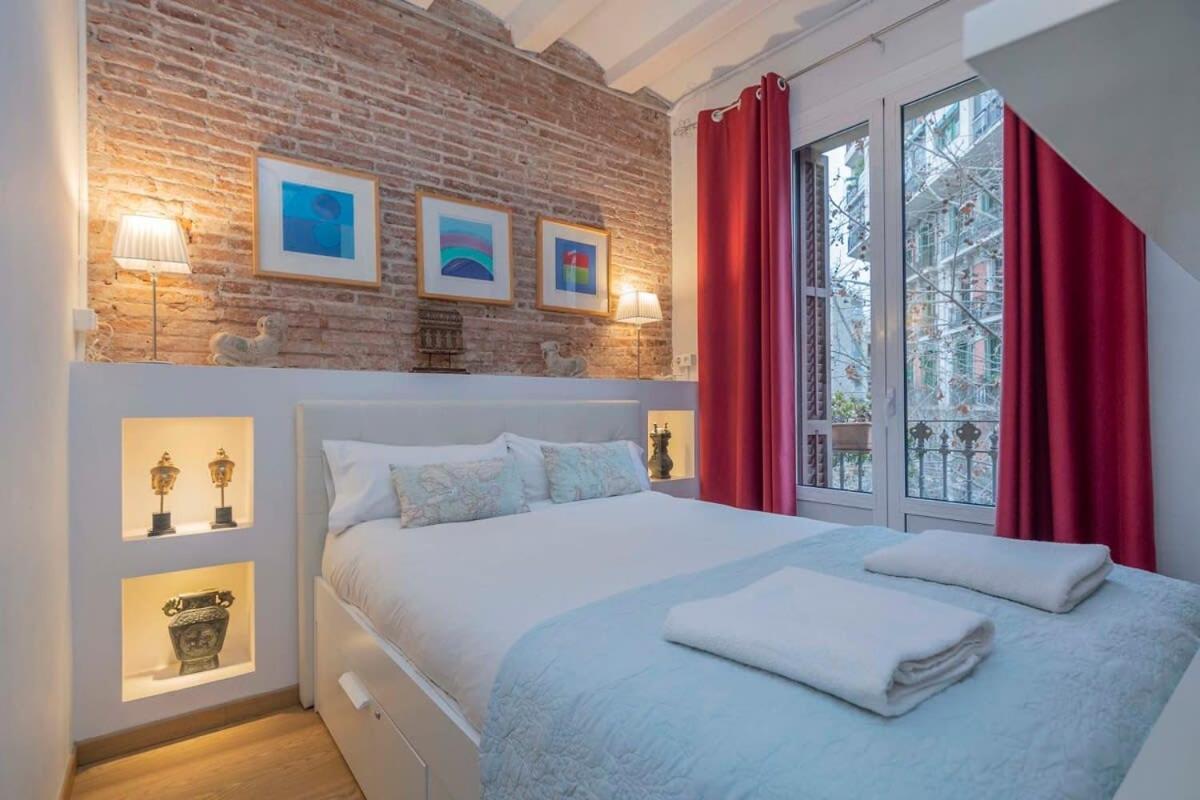 Exclusive 2 Bedroom Apartment In The City Center Barcelona Bagian luar foto
